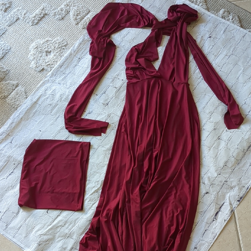 72Styles Infinity Dress With Bandeau, Burgundy, EUC